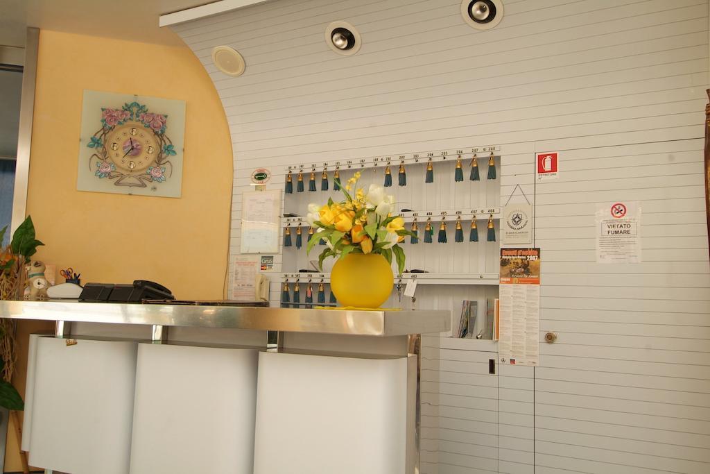 Hotel Fabius Bellaria-Igea Marina Exterior photo